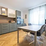 Spoon Apartment Prague 1A